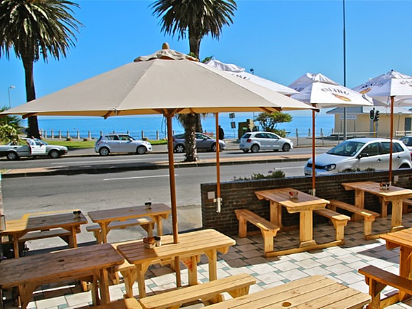 Top 10 Best Restaurants in Seapoint (2024)